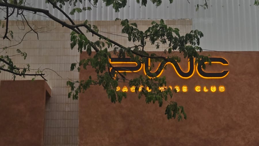 Lapangan padel Padel Wise Club Cikini Menteng 1