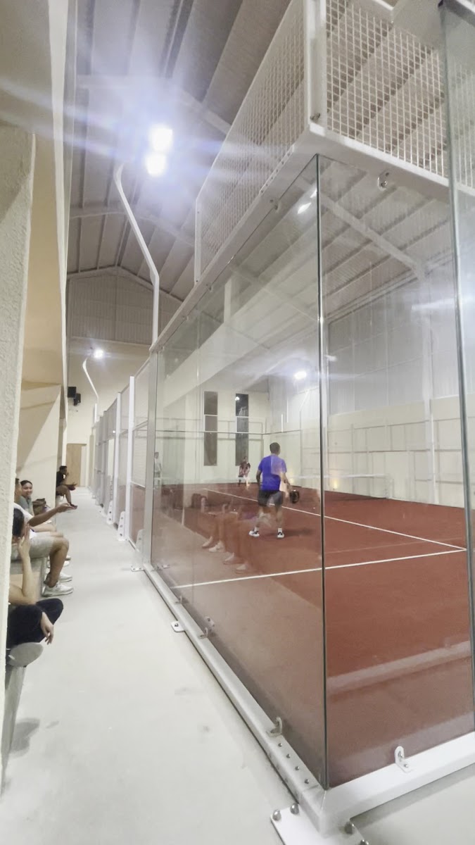 Lapangan padel Padel Wise Club Cikini Menteng 2